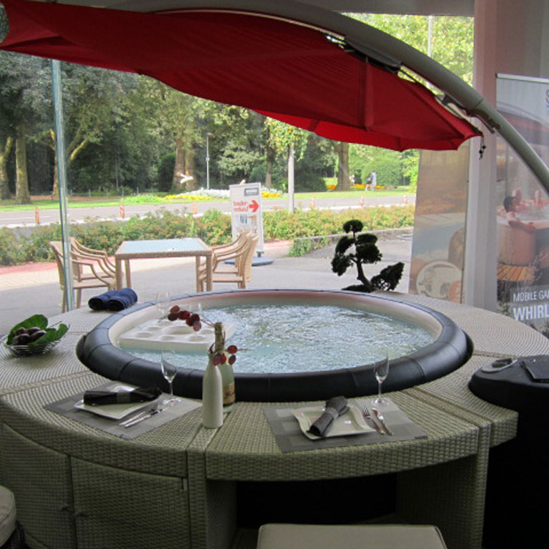 resort-charcoal-pearl-mit-polyrattan-softub-whirlpool-angebot